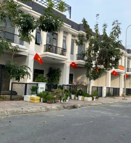 THI CÔNG CHUYÊN DỤNG 4